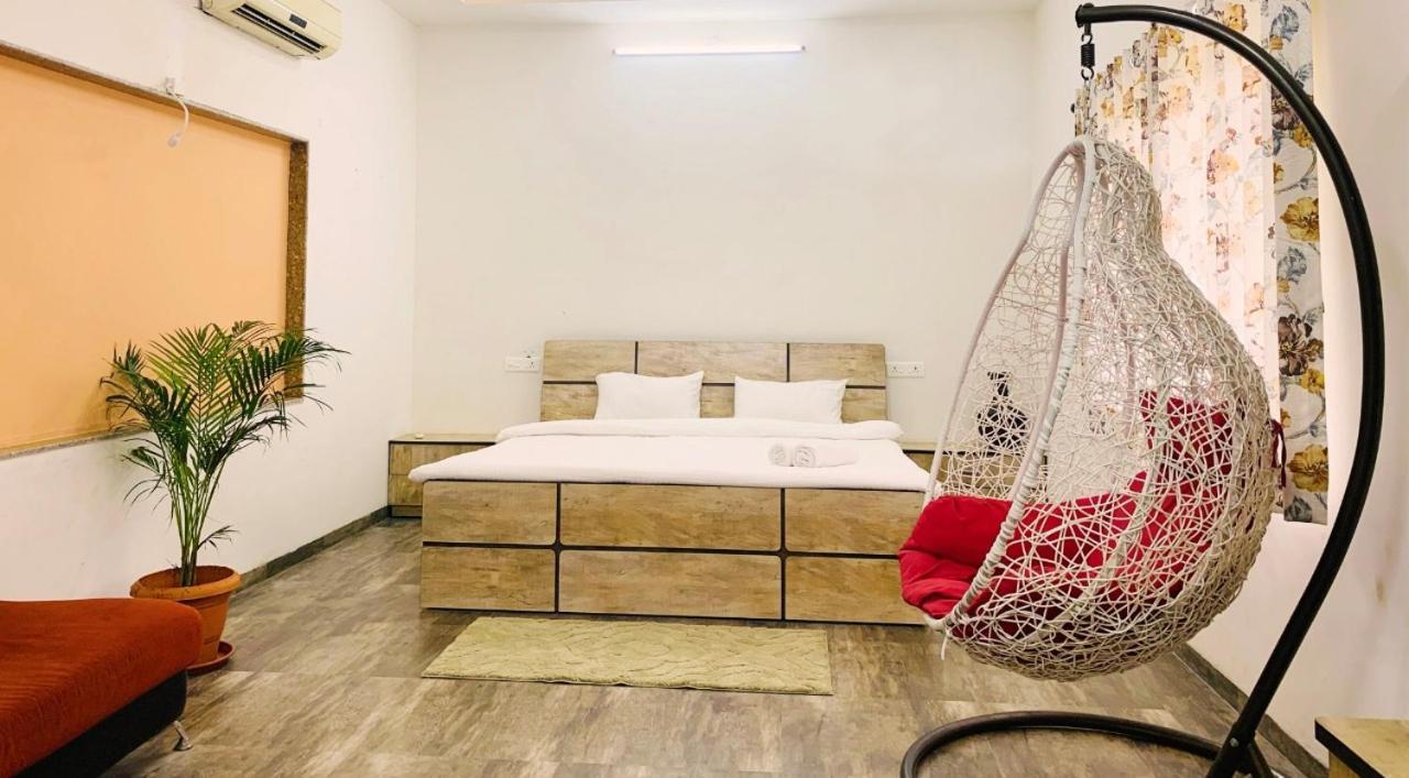 나식 Costa Fortuna 3Bhk 빌라 외부 사진